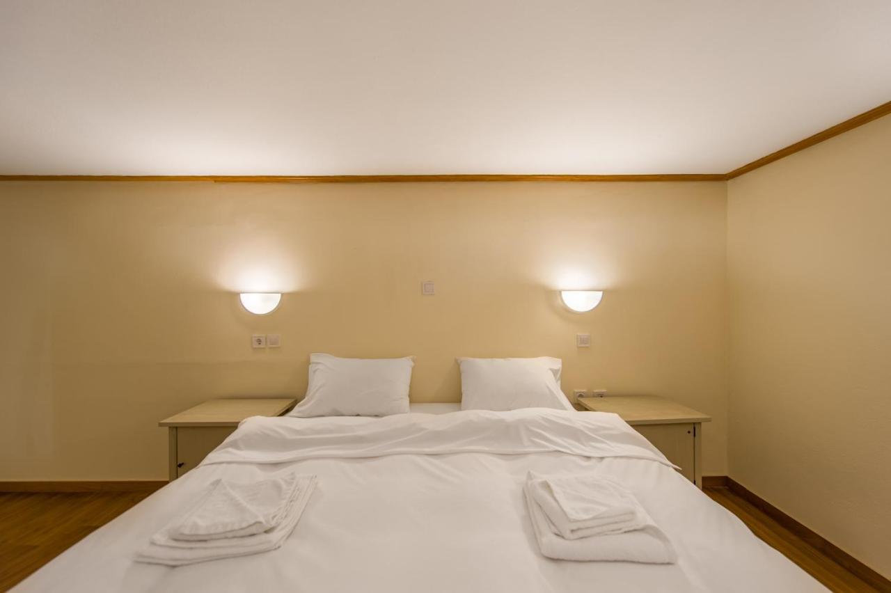 Rocabella Hellinikon Country Hotel Exterior photo